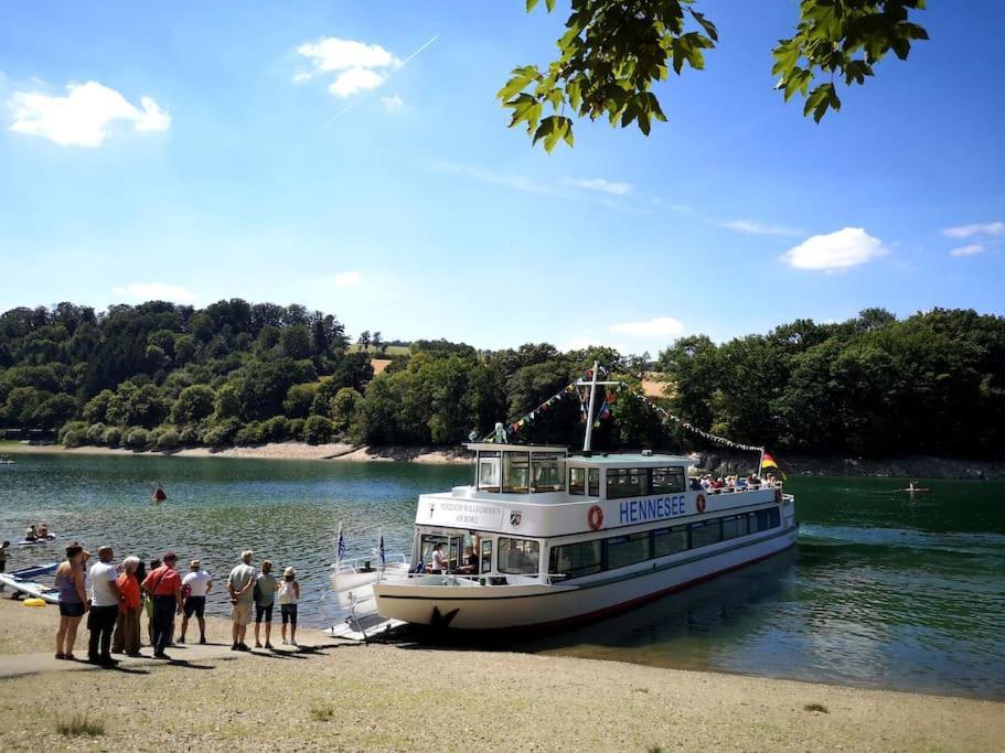 Haus Julia Direkt Am Hennesee Mitten Im Sauerland Meschede Eksteriør billede