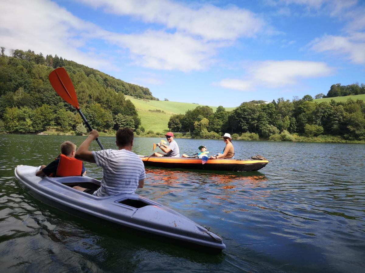 Haus Julia Direkt Am Hennesee Mitten Im Sauerland Meschede Eksteriør billede